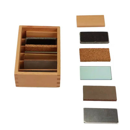Wooden sorting box with each thermic tablet displayed by material type