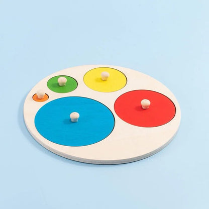 Wooden Circles Puzzle - Peg Puzzle for Size Recognition
