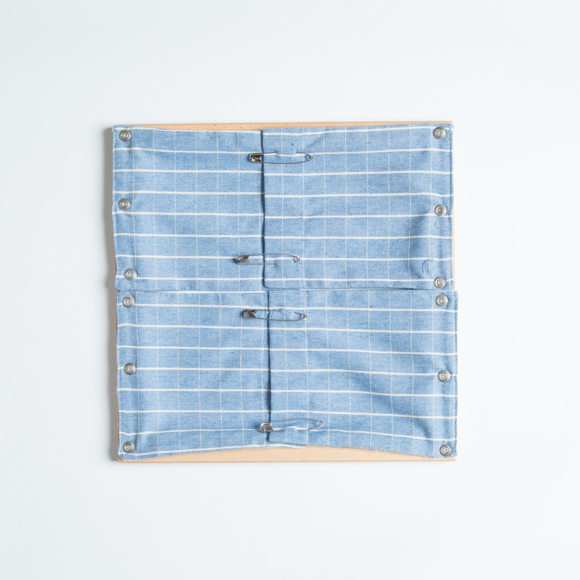 Montessori safety pins dressing frame practical life material